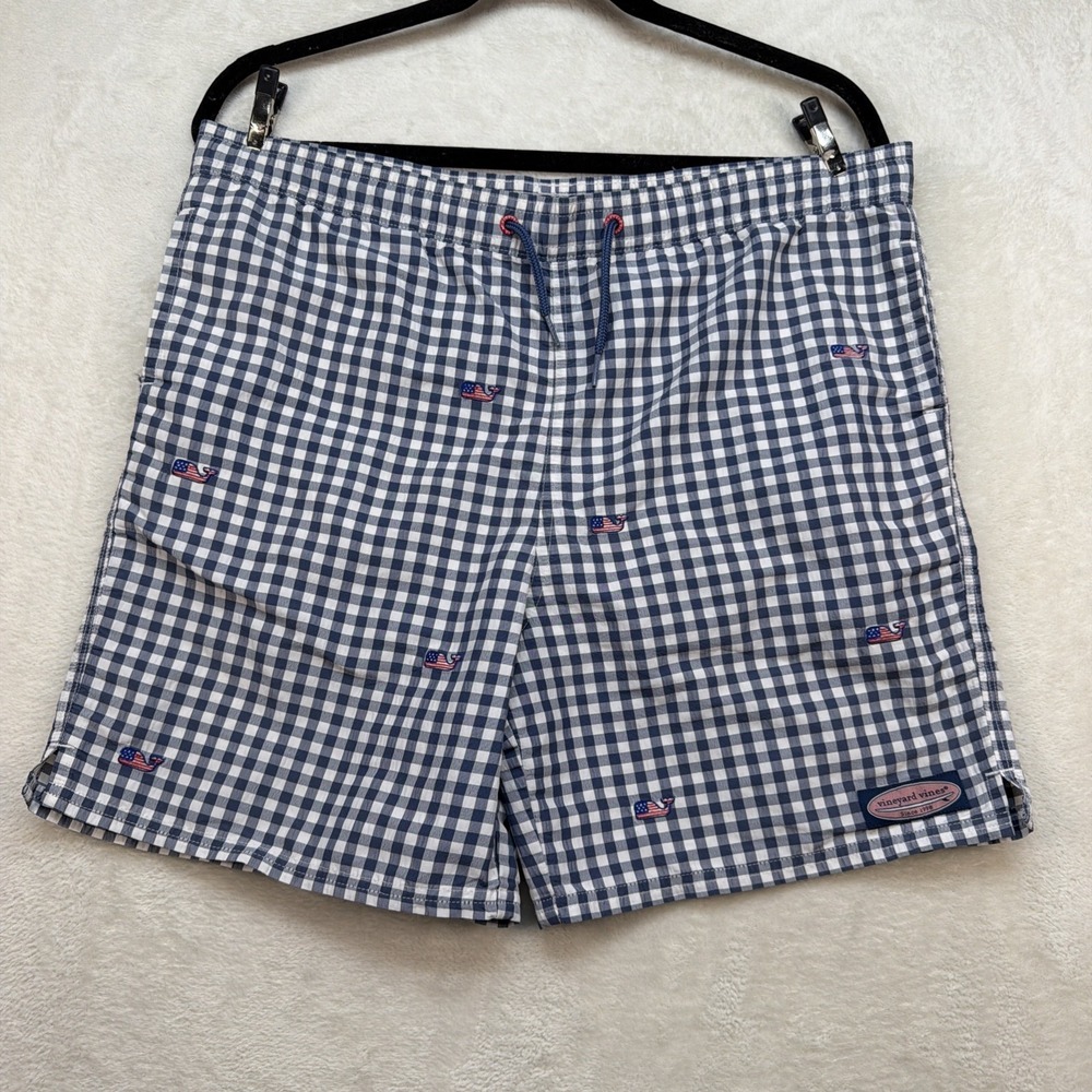 Vineyard‎ Vines Gingham Check Swim Trunks Men's XL Blue Whale Print Preppy